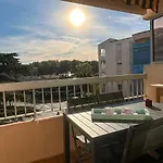 Διαμέρισμα A 2 Min-sous Les Pins - Balcon - Clim - T2 Cosy