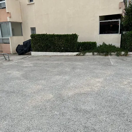 A 2 Min-sous Les Pins - Balcon - Clim - T2 Cosy Saint-Mandrier-sur-Mer